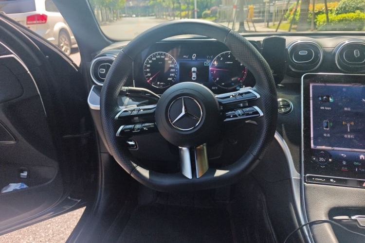 Used Mercedes-Benz C-Class 2023 Second Facelift C 260 L Sport Edition Steering Wheel