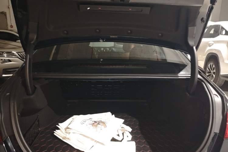 Used Mercedes-Benz C-Class 2023 Restyled C 260 L Sport Edition Trunk