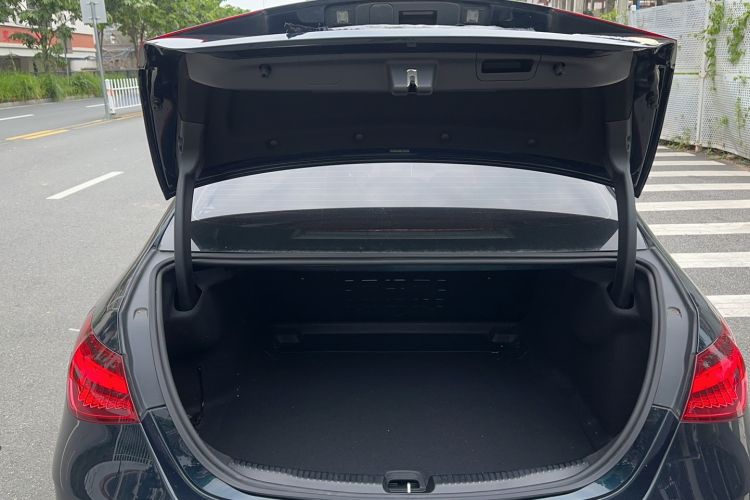 Used Mercedes-Benz C-Class 2023 Restyled C 260 L Sport Edition Trunk