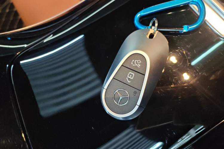 Used Mercedes-Benz C-Class 2023 C 260 L Sport Edition Vehicle Key