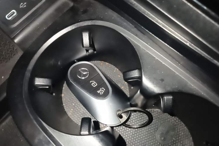 Used Mercedes-Benz C-Class 2023 C 260 L Sport Edition Vehicle Key
