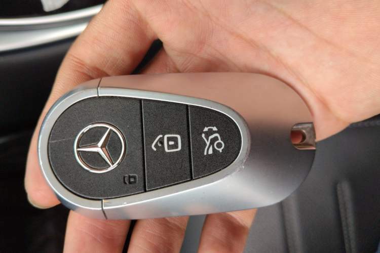 Used Mercedes-Benz C-Class 2023 C 260 L Sport Edition Vehicle Key
