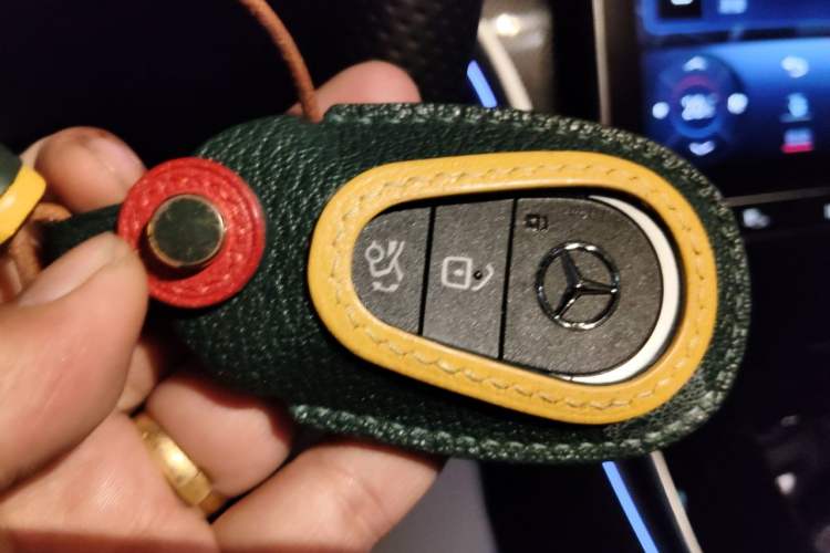Used Mercedes-Benz C-Class 2023 Restyled C 260 L Night Edition Sports Version Vehicle Key