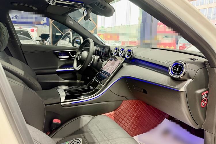 Used Mercedes-Benz C-Class 2023 Second Facelift C 260 L Sport Edition Interior 11
