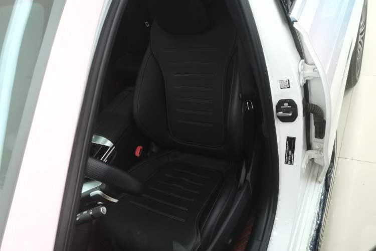 Used Mercedes-Benz C-Class 2023 Second Facelift C 260 L Sport Edition Left Front Seat
