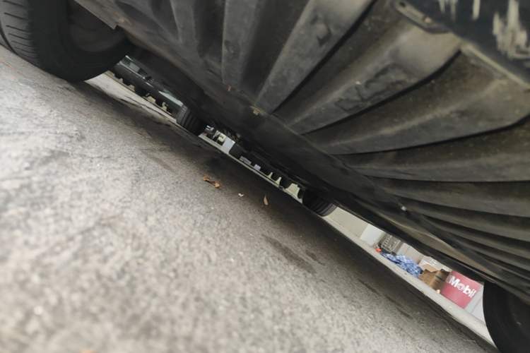 Used Mercedes-Benz C-Class 2023 C 260 L Sport Edition Chassis Front Right