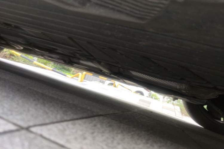 Used Mercedes-Benz C-Class 2023 C 260 L Bright Night Sports Edition Chassis Rear Left
