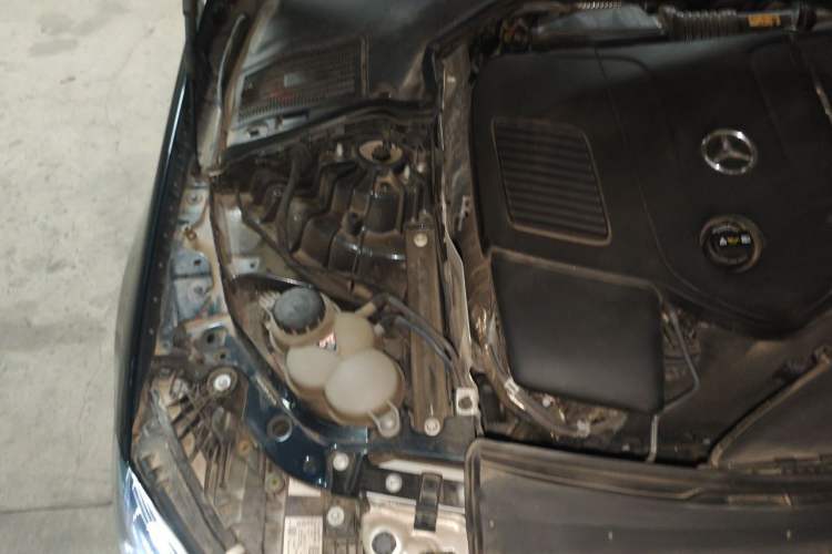 Used Mercedes-Benz C-Class 2023 Restyled C 260 L Night Edition Sports Version Engine Bay Right