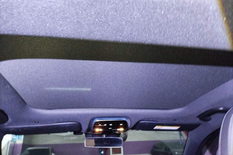 Used Mercedes-Benz C-Class 2023 Restyled C 260 L Night Edition Sports Version Headliner