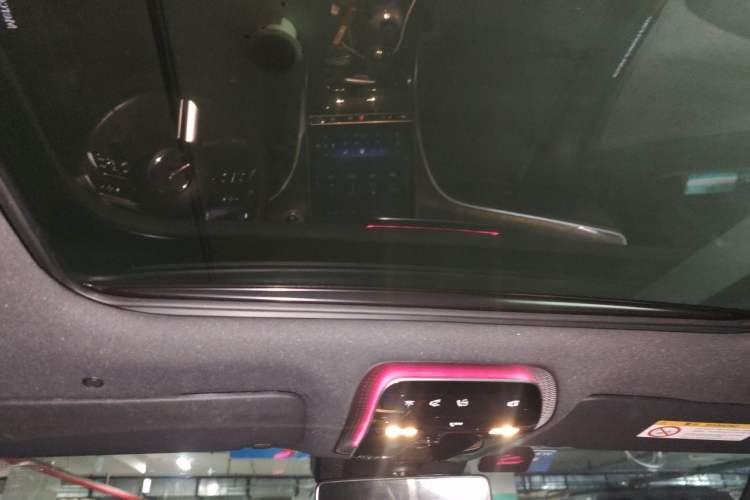 Used Mercedes-Benz C-Class 2023 Restyled C 260 L Night Edition Sports Version Headliner