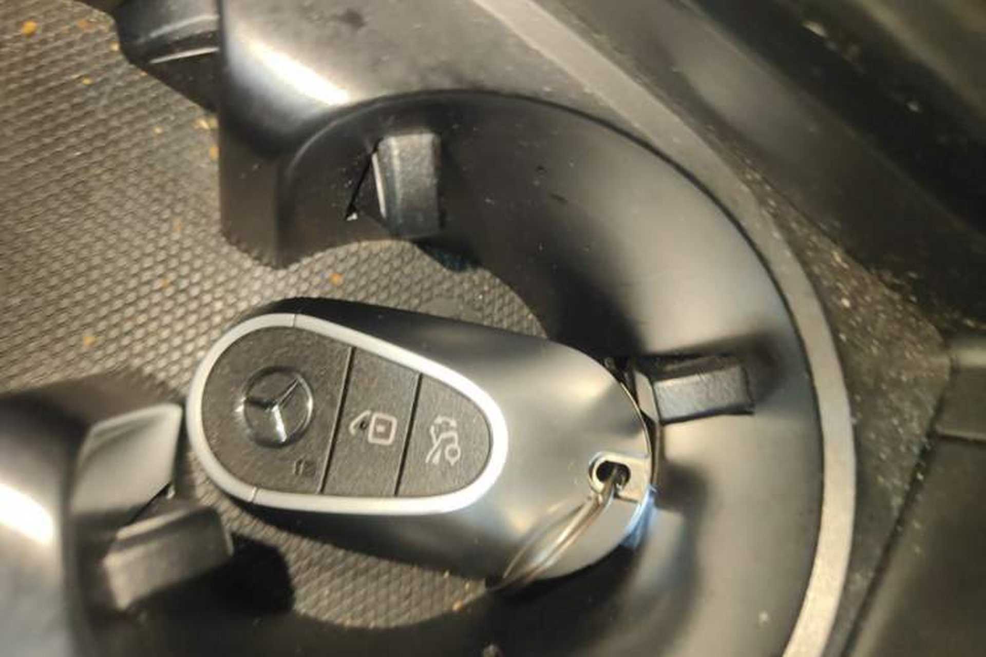 Used Mercedes-Benz C-Class 2023 C 260 L Sport Edition Vehicle Key