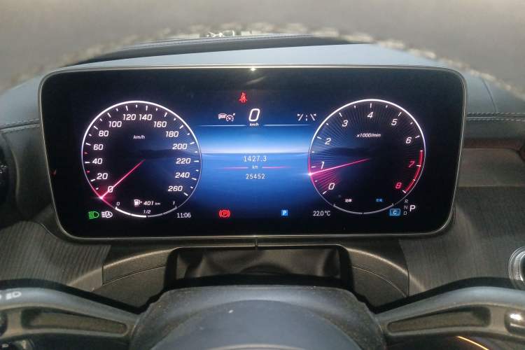 Used Mercedes-Benz C-Class 2023 C 260 L Bright Night Sports Edition Instrument Cluster