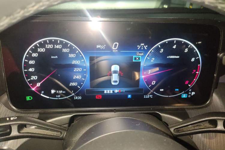 Used Mercedes-Benz C-Class 2023 Revised C 200 L Sport Edition Instrument Cluster