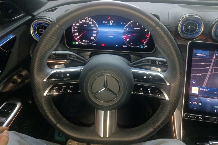 Used Mercedes-Benz C-Class 2023 C 260 L Bright Night Sports Edition Steering Wheel