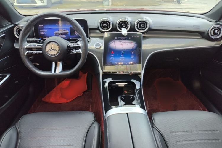 Used Mercedes-Benz C-Class 2023 Restyled C 260 L Sport Edition Center Console