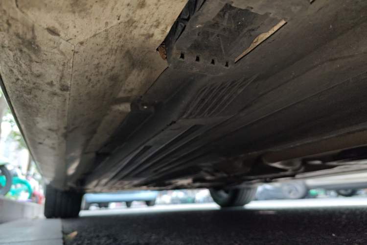 Used Mercedes-Benz C-Class 2023 Facelift C 260 L Chassis Front Right
