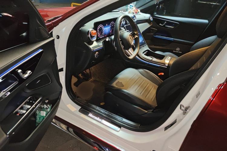Used Mercedes-Benz C-Class 2023 C 260 L Driver Seat
