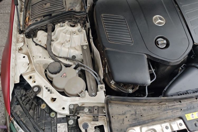 Used Mercedes-Benz C-Class 2023 Facelift C 260 L Engine Bay Right