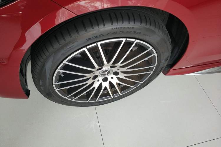 Used Mercedes-Benz C-Class 2023 Revised C 200 L Sport Edition Exterior 7