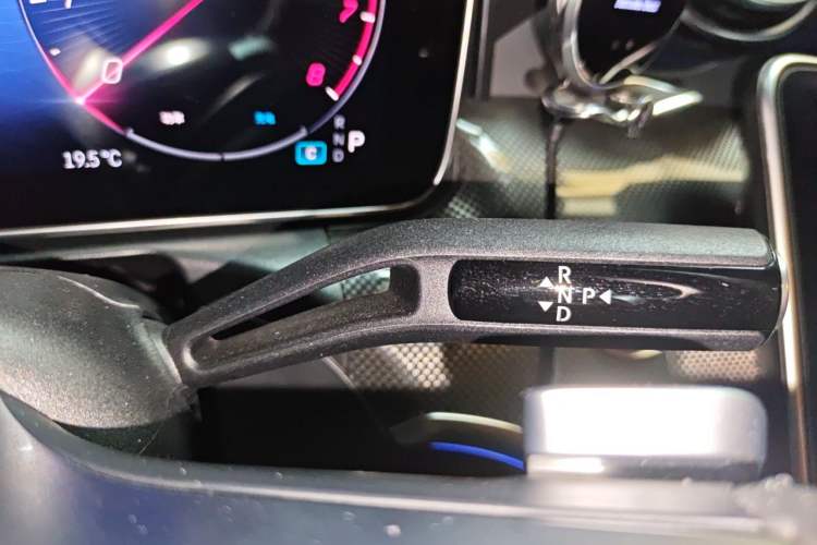 Used Mercedes-Benz C-Class 2023 C 260 L Gear Lever