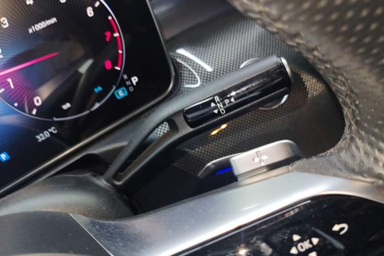 Used Mercedes-Benz C-Class 2023 C 260 L Sport Edition Gear Lever