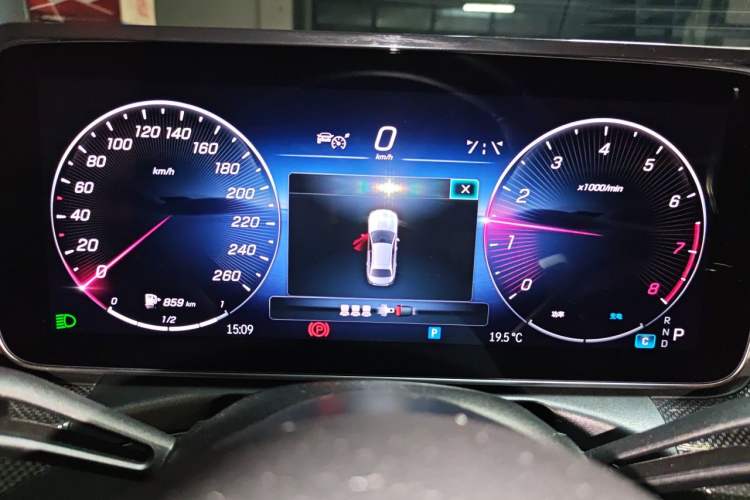 Used Mercedes-Benz C-Class 2023 C 260 L Instrument Cluster