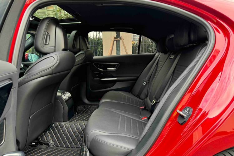 Used Mercedes-Benz C-Class 2023 Revised C 200 L Sport Edition Interior 11