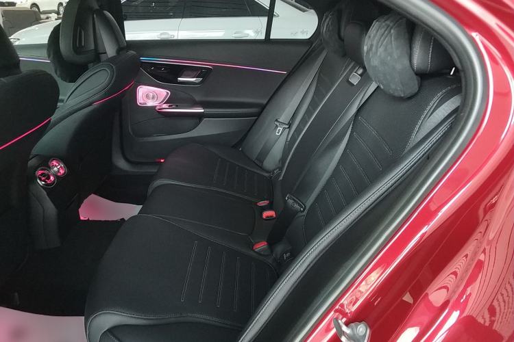 Used Mercedes-Benz C-Class 2023 Revised C 200 L Sport Edition Interior 4