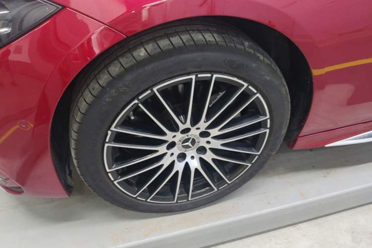 Used Mercedes-Benz C-Class 2023 C 260 L Sport Edition Left Front Wheel Hub