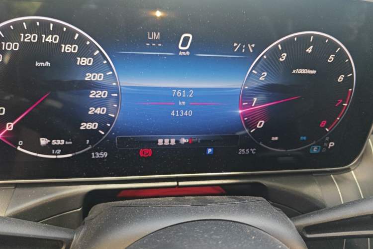 Used Mercedes-Benz C-Class 2023 C 200 L Sport Edition Odometer Close Up