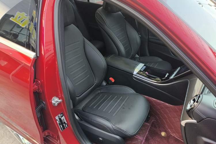 Used Mercedes-Benz C-Class 2023 Restyled C 260 L Sport Edition Right Front Seat