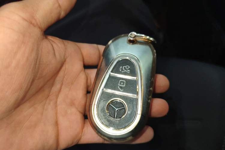 Used Mercedes-Benz C-Class 2023 C 260 L Sport Edition Vehicle Key