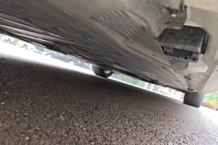 Used Mercedes-Benz C-Class 2023 C 260 L Sport Edition Chassis Rear Right