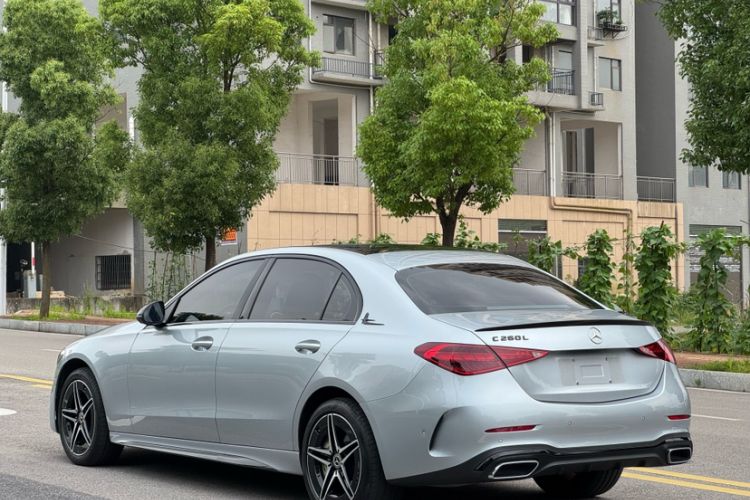 Used Mercedes-Benz C-Class 2023 Restyled C 260 L Night Edition Sports Version Exterior 5
