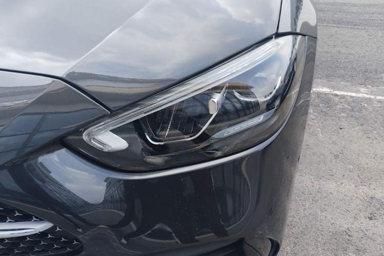 Used Mercedes-Benz C-Class 2023 Revised C 200 L Sport Edition Left Front Headlight