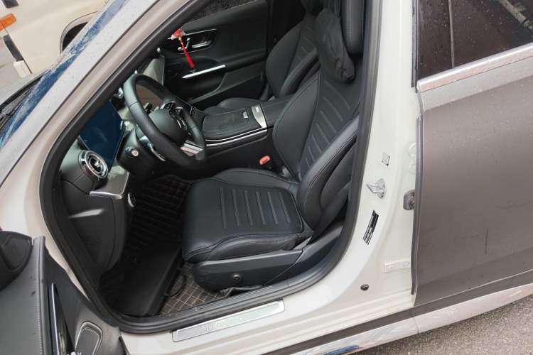 Used Mercedes-Benz C-Class 2023 C 260 L Sport Edition Left Front Seat