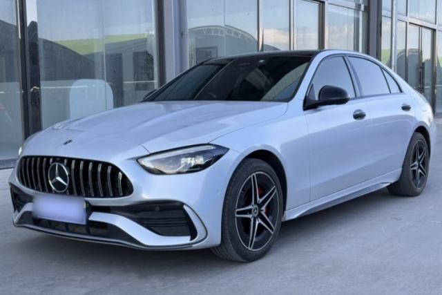 Ojetý Mercedes-Benz C-Class 2023 C 260 L Bright Night Sports Edition
