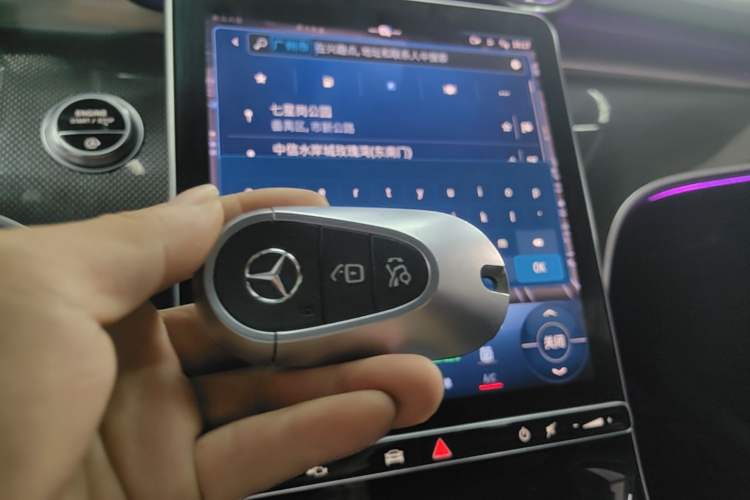 Used Mercedes-Benz C-Class 2023 Restyled C 260 L Sport Edition Vehicle Key