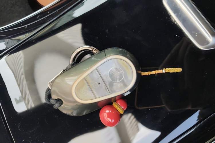Used Mercedes-Benz C-Class 2023 Revised C 200 L Sport Edition Vehicle Key