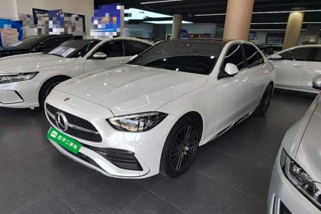 Używany Mercedes-Benz C-Class 2023 Restyled C 260 L Sport Edition