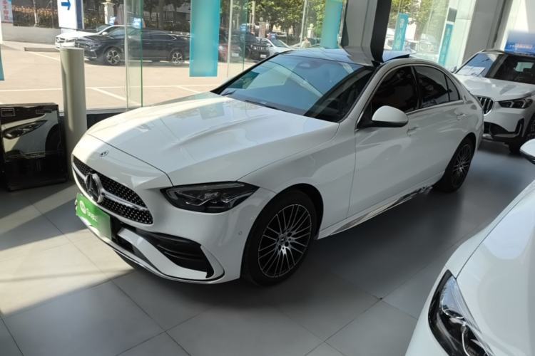 Used Mercedes-Benz C-Class 2023 Second Facelift C 260 L Sport Edition Guazi used car, China used car export, Used car for sale, Used cars, Cheapest cars for sale
