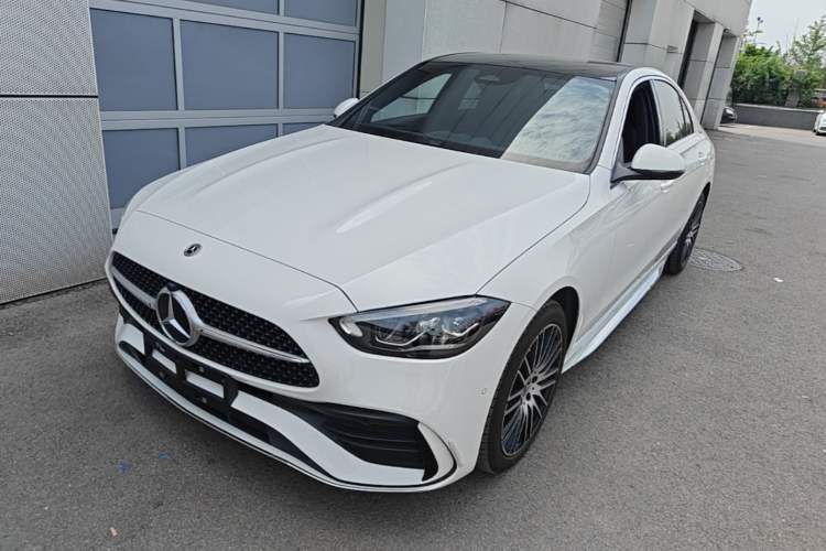 Used Mercedes-Benz C-Class 2023 Second Facelift C 260 L Sport Edition Guazi used car, China used car export, Used car for sale, Used cars, Cheapest cars for sale