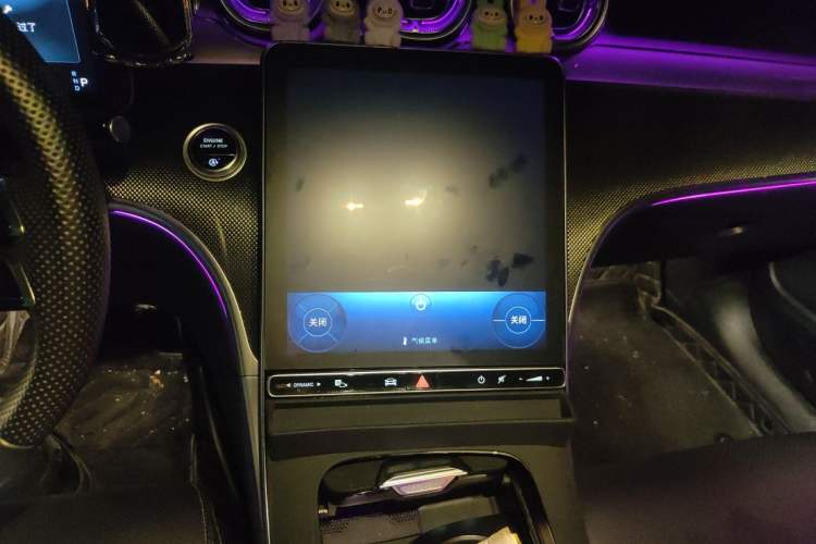 Used Mercedes-Benz C-Class 2023 Restyled C 260 L Sport Edition Audio And AC Panel