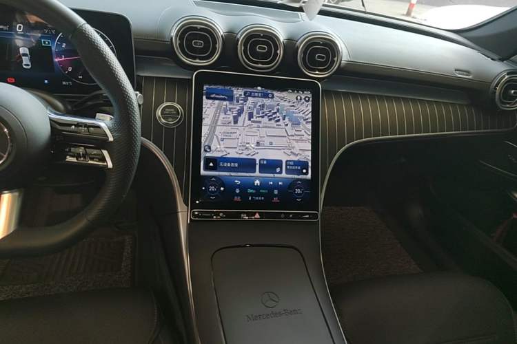 Used Mercedes-Benz C-Class 2023 Restyled C 260 L Sport Edition Audio And AC Panel