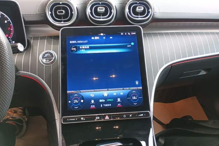 Used Mercedes-Benz C-Class 2023 Restyled C 260 L Sport Edition Audio And AC Panel