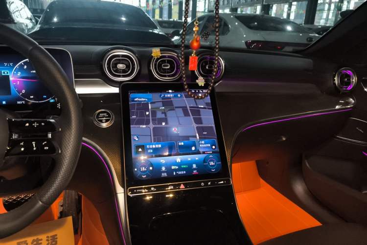 Used Mercedes-Benz C-Class 2023 Restyled C 260 L Sport Edition Audio And AC Panel