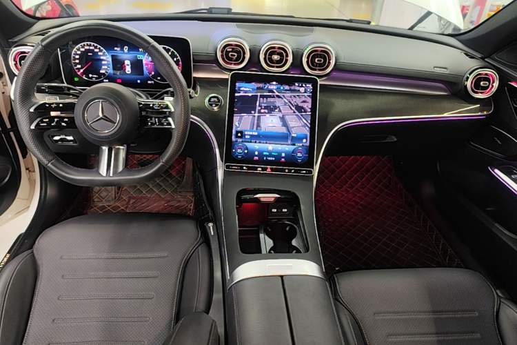 Used Mercedes-Benz C-Class 2023 Restyled C 260 L Sport Edition Audio And AC Panel