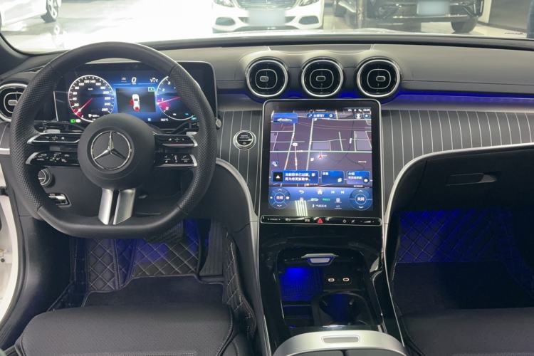 Used Mercedes-Benz C-Class 2023 Second Facelift C 260 L Sport Edition Audio And AC Panel