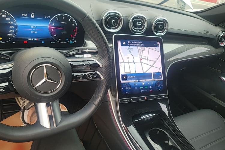 Used Mercedes-Benz C-Class 2023 Restyled C 260 L Sport Edition Center Console