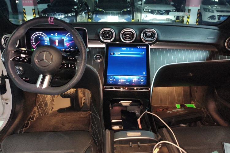 Used Mercedes-Benz C-Class 2023 C 260 L Sport Edition Center Console